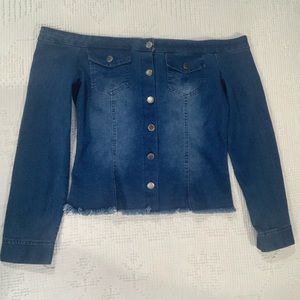 Women’s off the shoulder button up